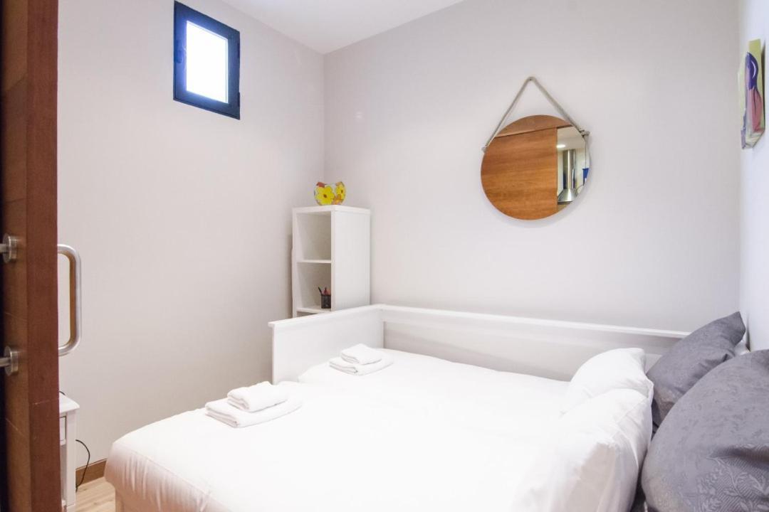 San Vicente Ferrer 22 Apartment Мадрид Екстериор снимка